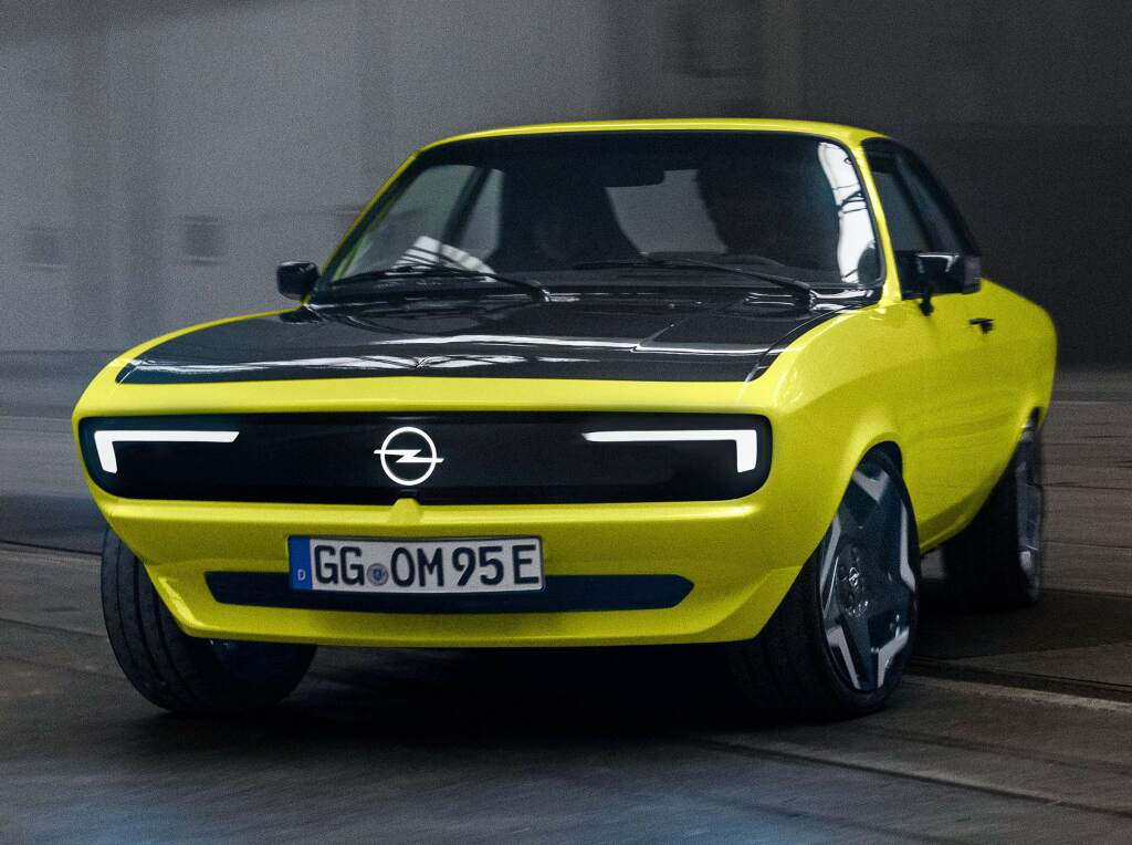 2021_Opel_Manta_GSe