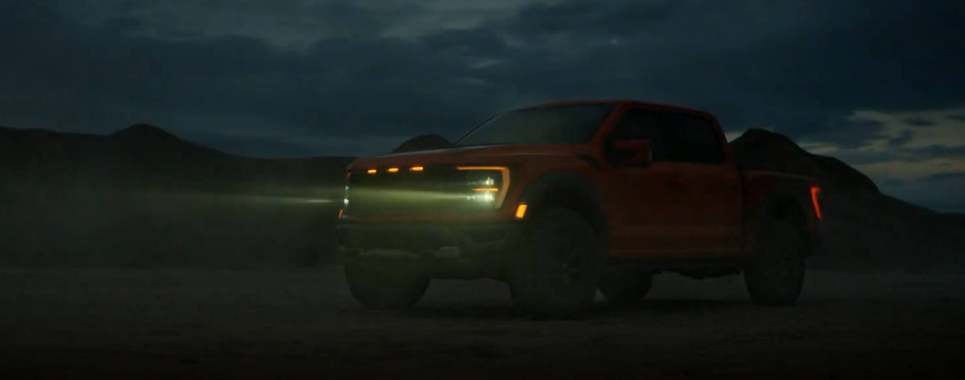 2021_Ford_F-150_Raptor_Lights