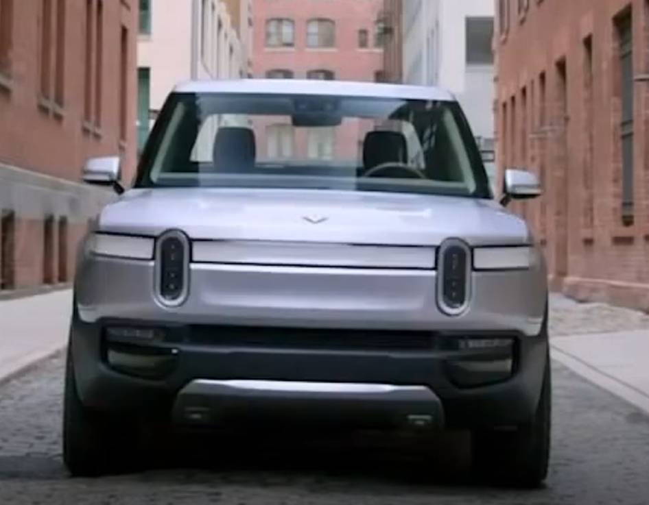 2021_RIVIAN_R1T_LIGHTING