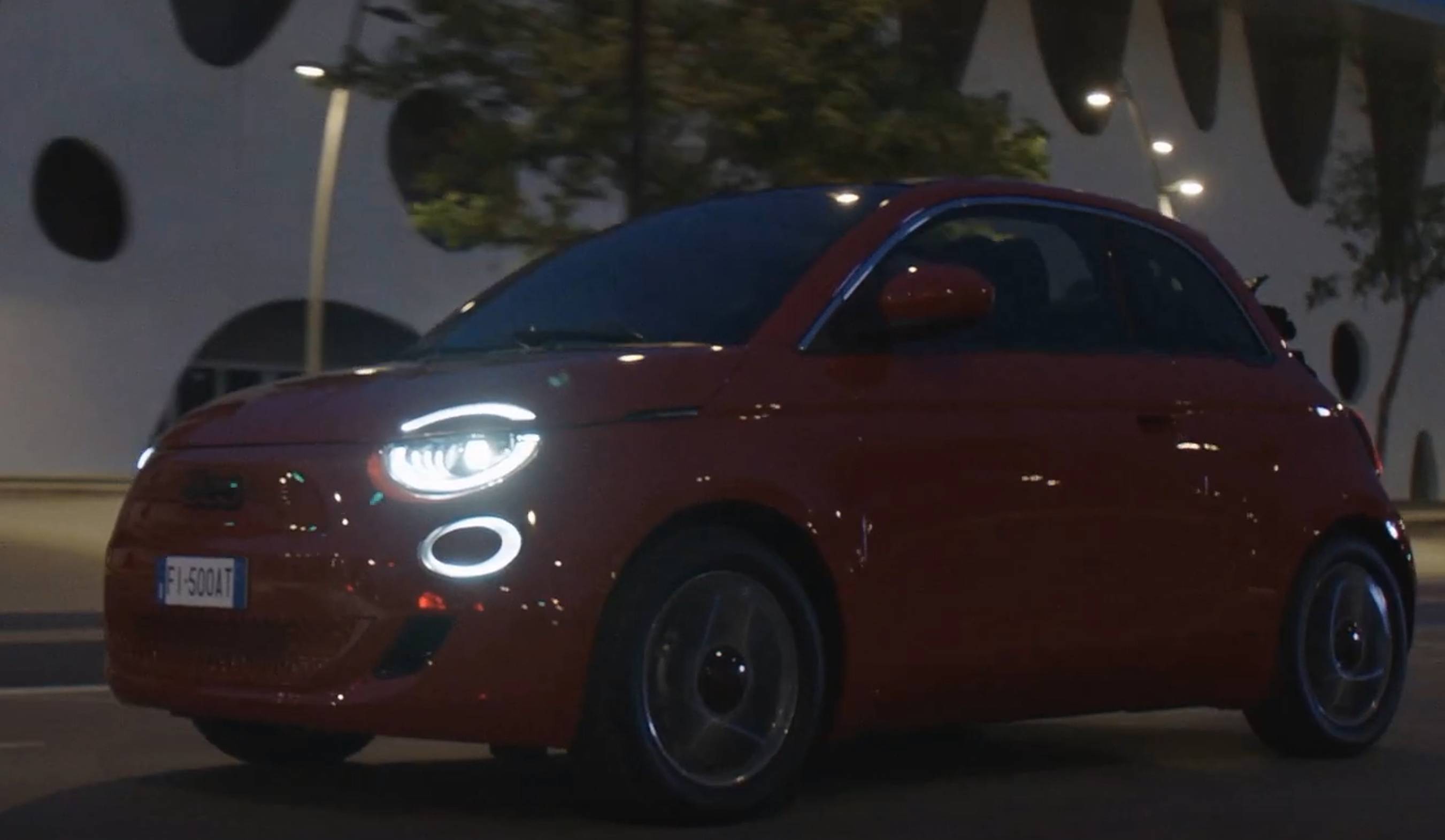 2021_Fiat_500_Red_Lights