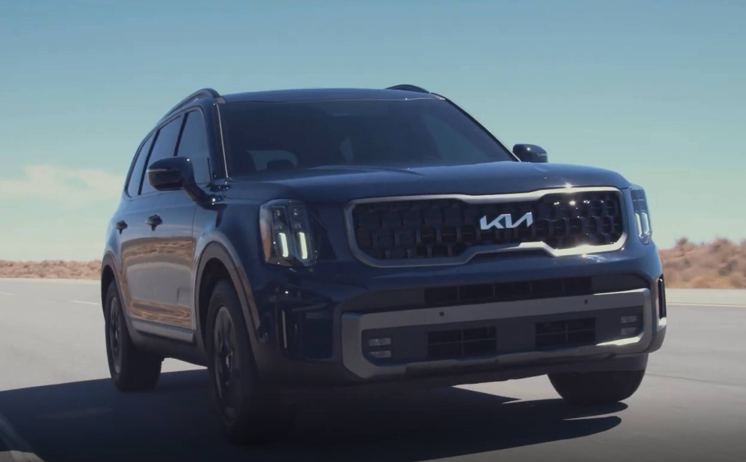 2023_Kia_Telluride_Lights