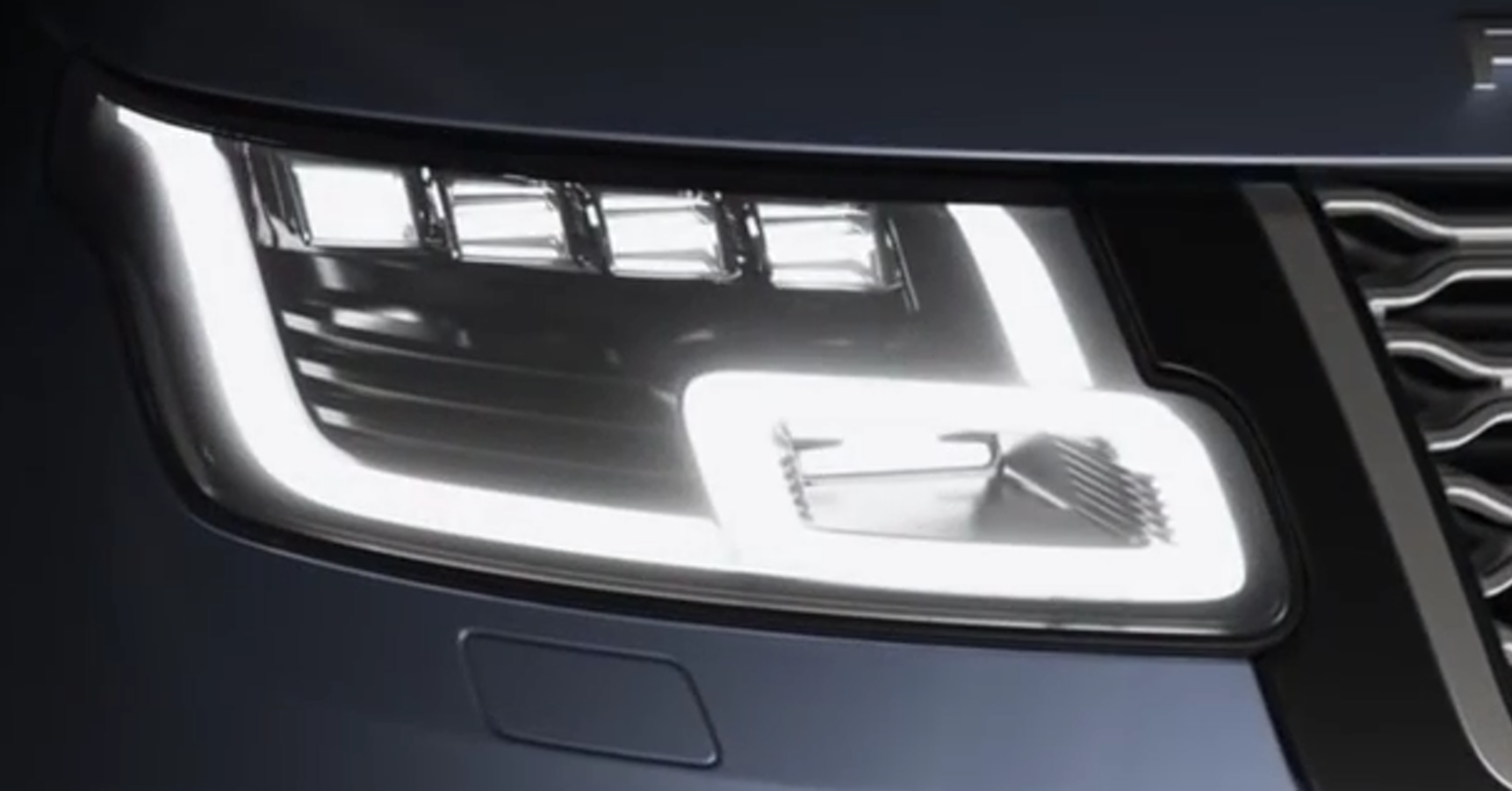 Land_Rover_Pixel_LED_Headlights