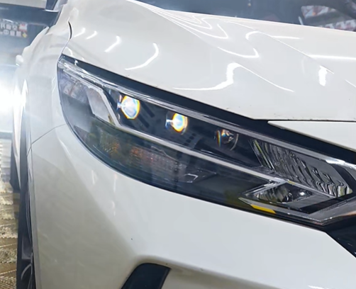 20款14代轩逸前大灯昏暗怎么办？升级KUS矩阵模组逆风翻盘