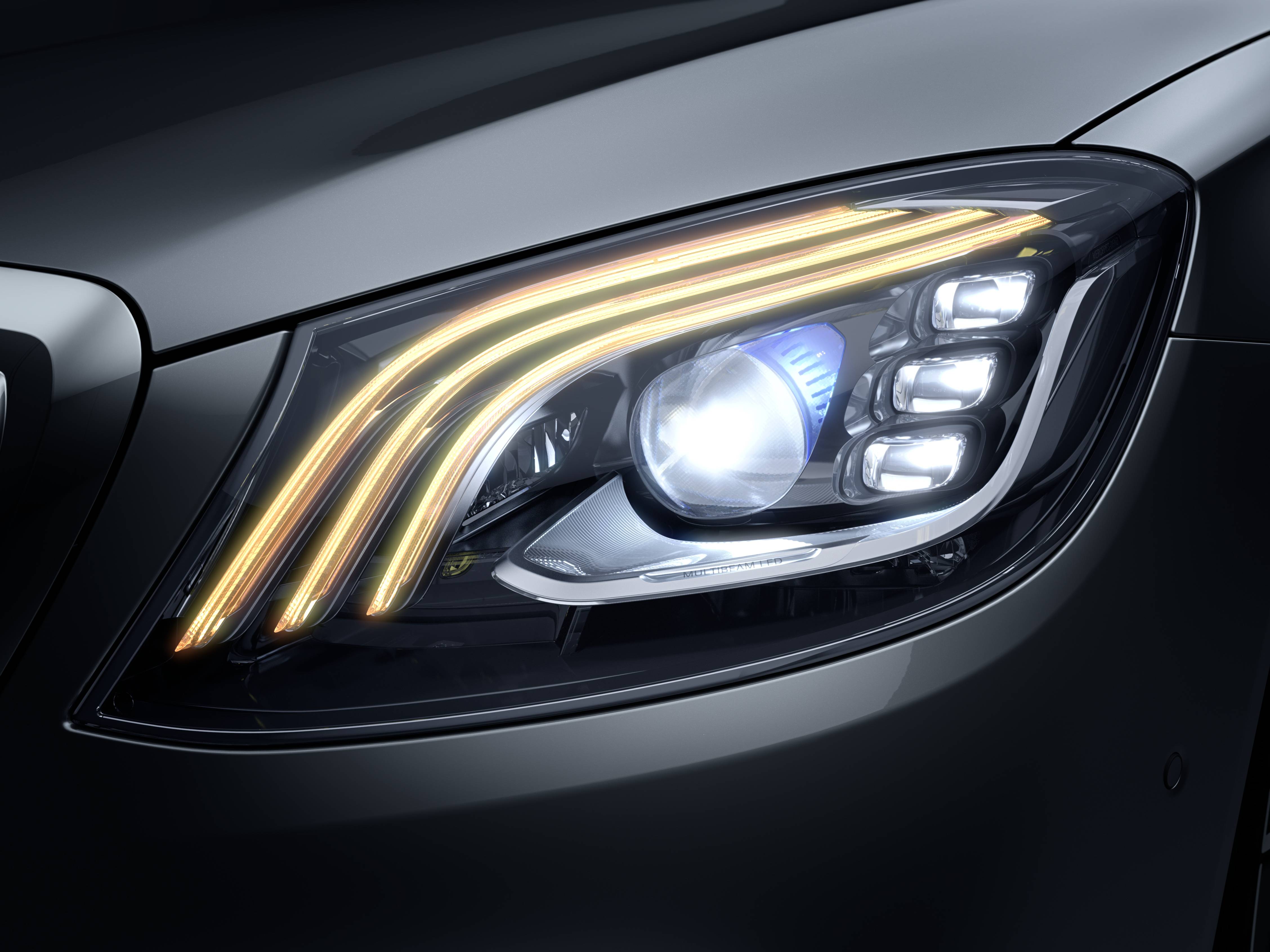 新能源时代，车灯升级已成刚需？怎么选择不踩坑？