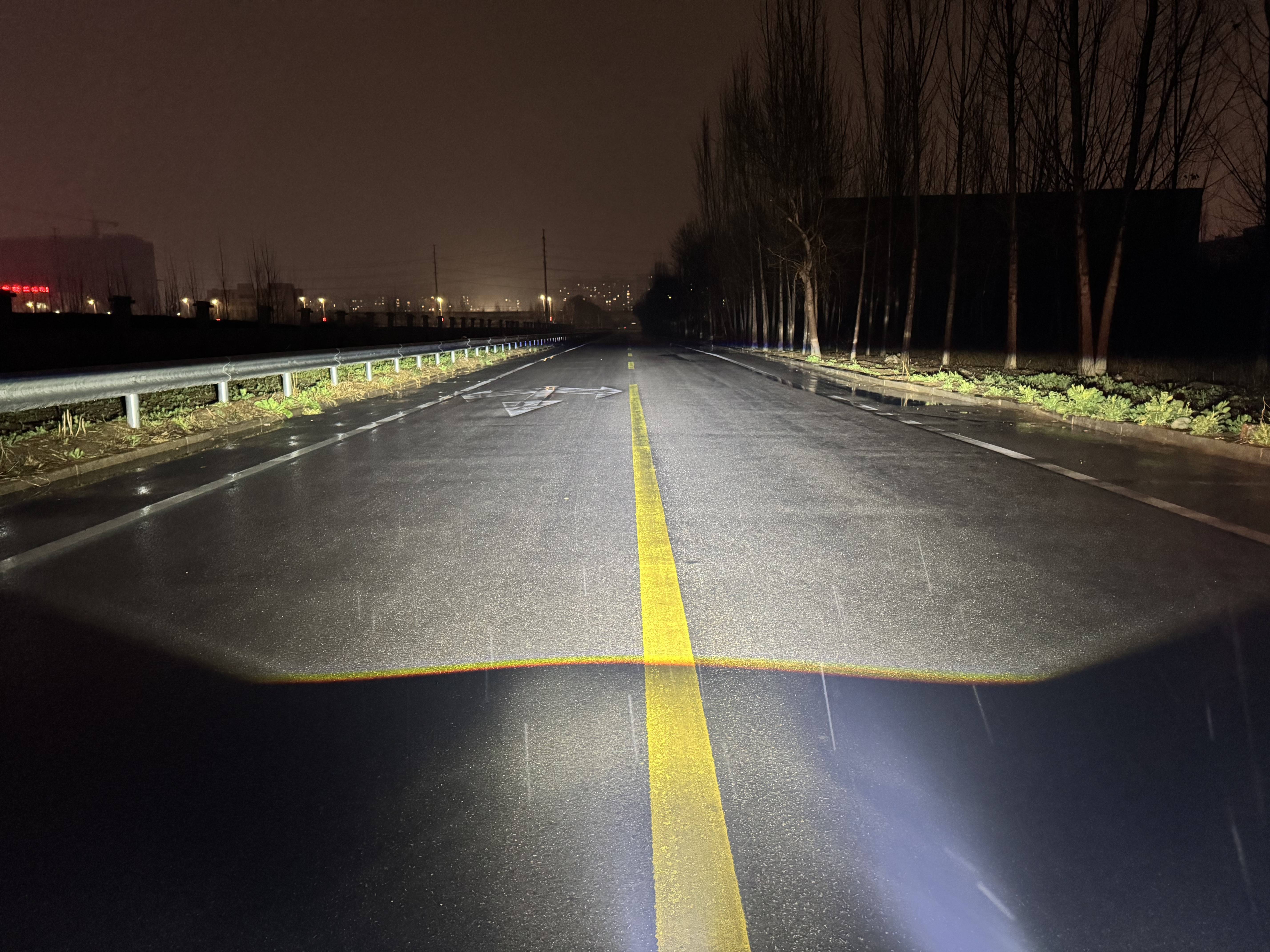 千元级车灯性价比之王：战陆者烛照 PLUS，改灯不踩坑