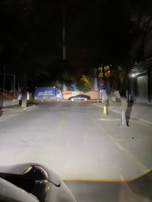 夜间行车事故率高？这项安全升级，远比你想的更值得！