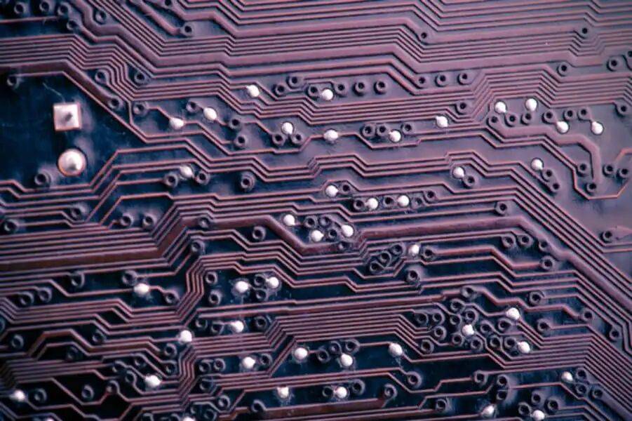 PCB失效分析技术：保障电子信息产品可靠性